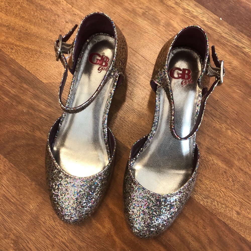 NWOT GB girls shoes